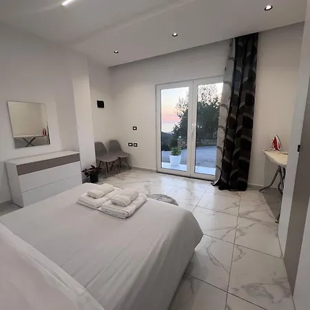 Sea&city View Apartment Kanine